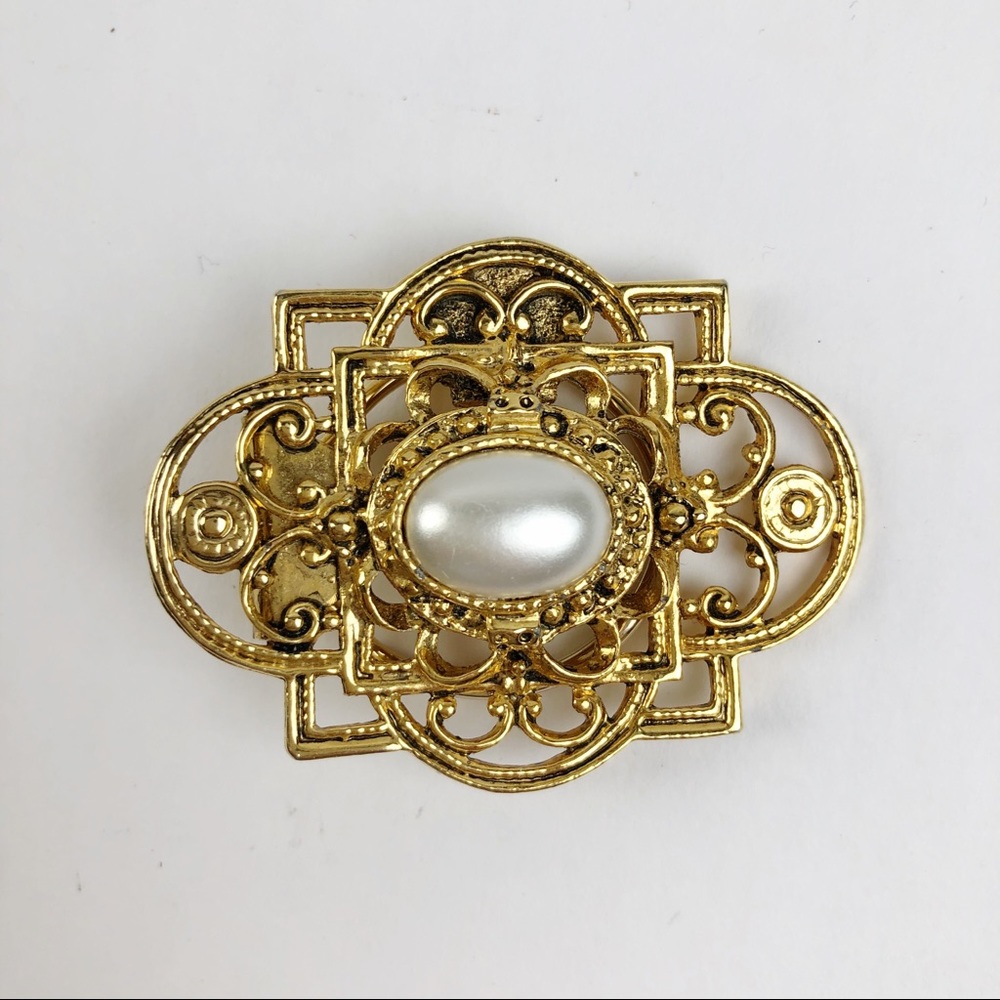 Nancy Katz Scarf Clip Vintage Gold Tone Pearl